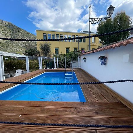 Villa Spring Apartments Мета Экстерьер фото